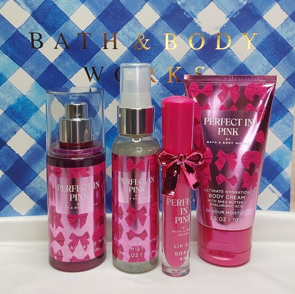 BATH & BODY WORKS 4-PIECE 'PERFECT IN PINK' LIP OIL & BODY SHIMMER GIFT SET - Picture 3 of 14